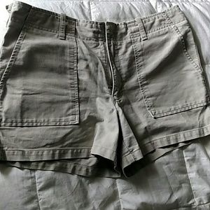 American Eagle khaki shorts